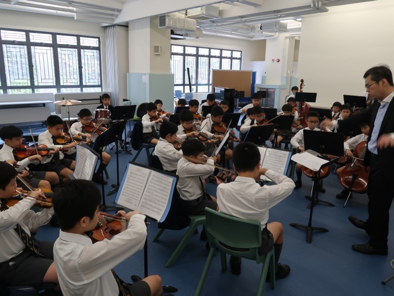 Senior Strings (2).JPG