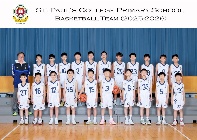 Basketball Team_5688-5R.jpg