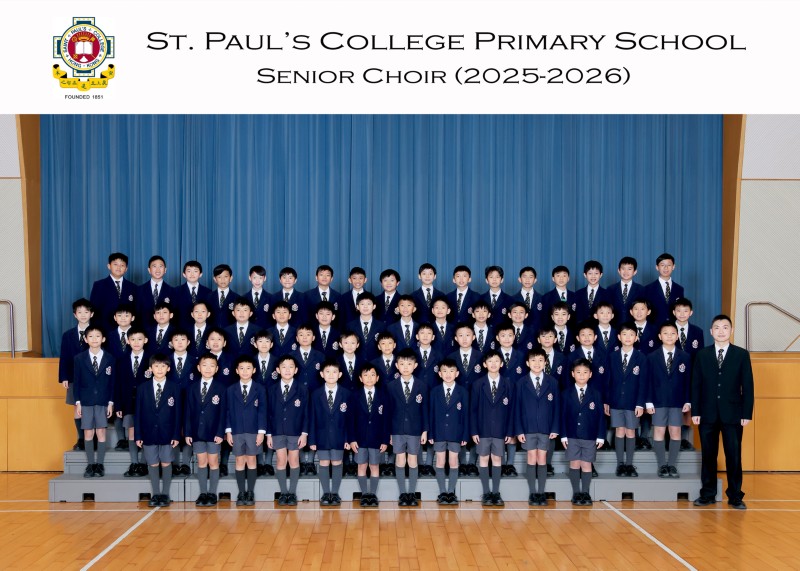 Senior Choir_6122-5R.jpg